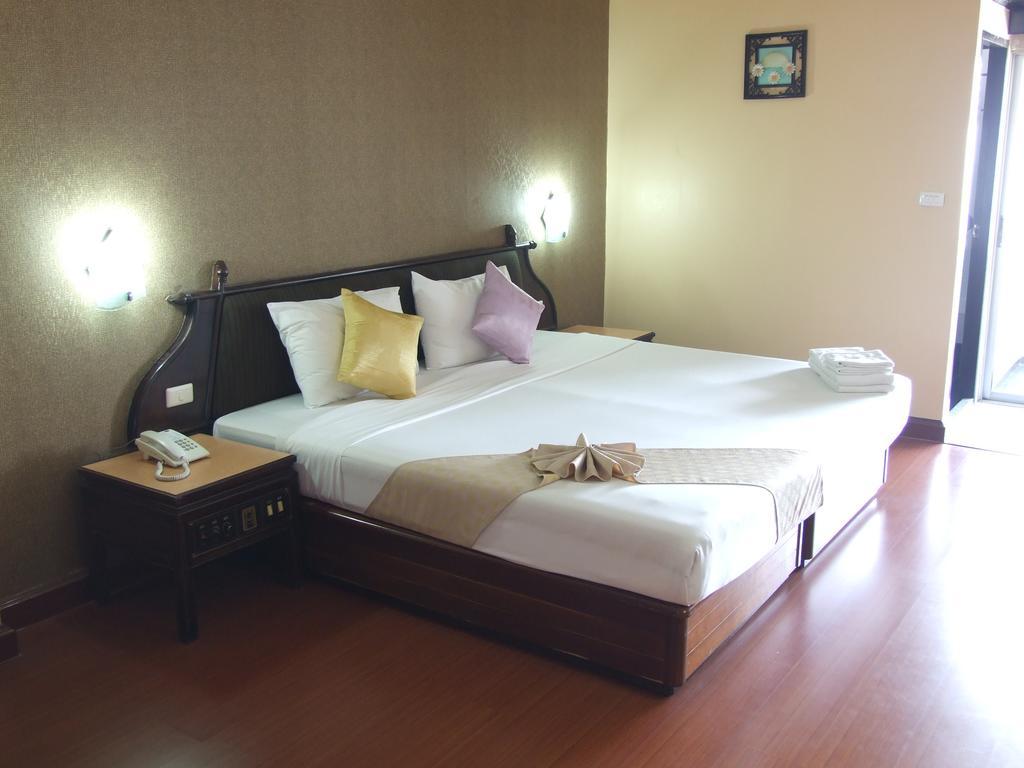 Ratchada City Hotel Bangkok Eksteriør bilde