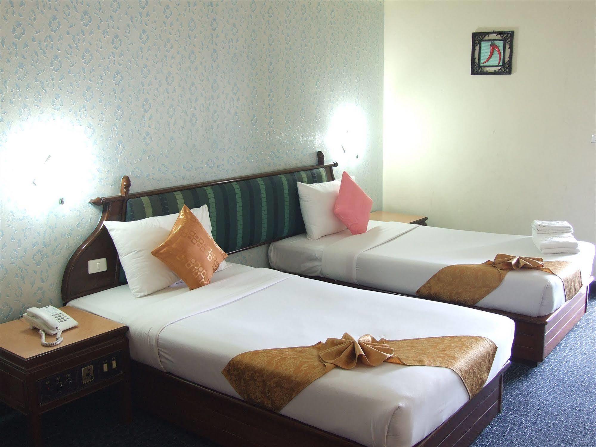 Ratchada City Hotel Bangkok Eksteriør bilde
