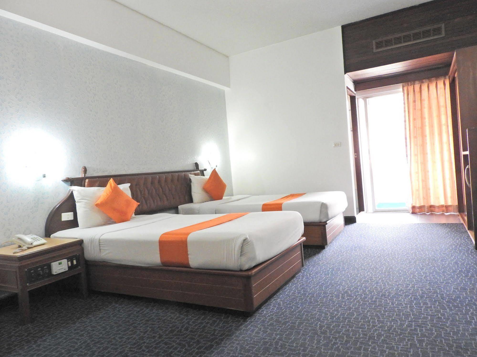 Ratchada City Hotel Bangkok Eksteriør bilde