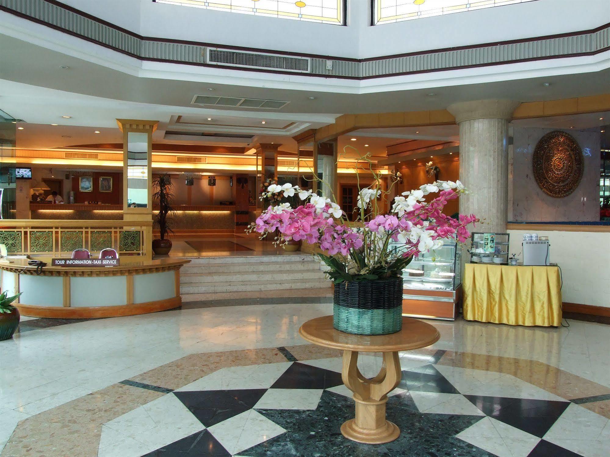 Ratchada City Hotel Bangkok Eksteriør bilde