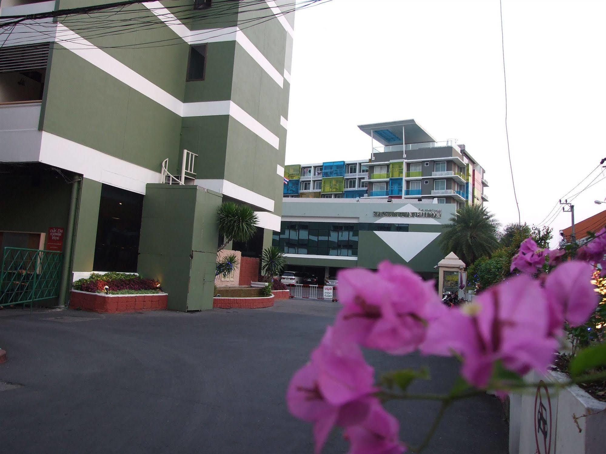 Ratchada City Hotel Bangkok Eksteriør bilde
